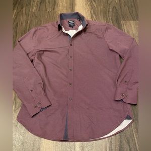 Society of Threads Men’s Medium Button Down Dress Shirt